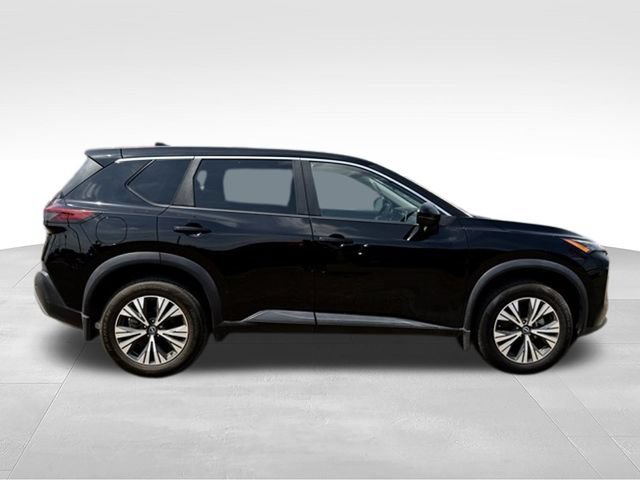 Certified 2022 Nissan Rogue SV FWD image 9