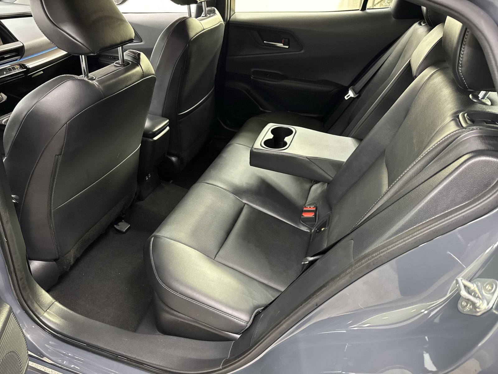 Used 2024 Toyota Prius XLE image 28