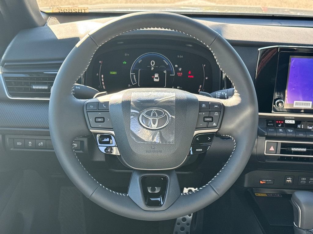 New 2026 Toyota Camry SE image 12