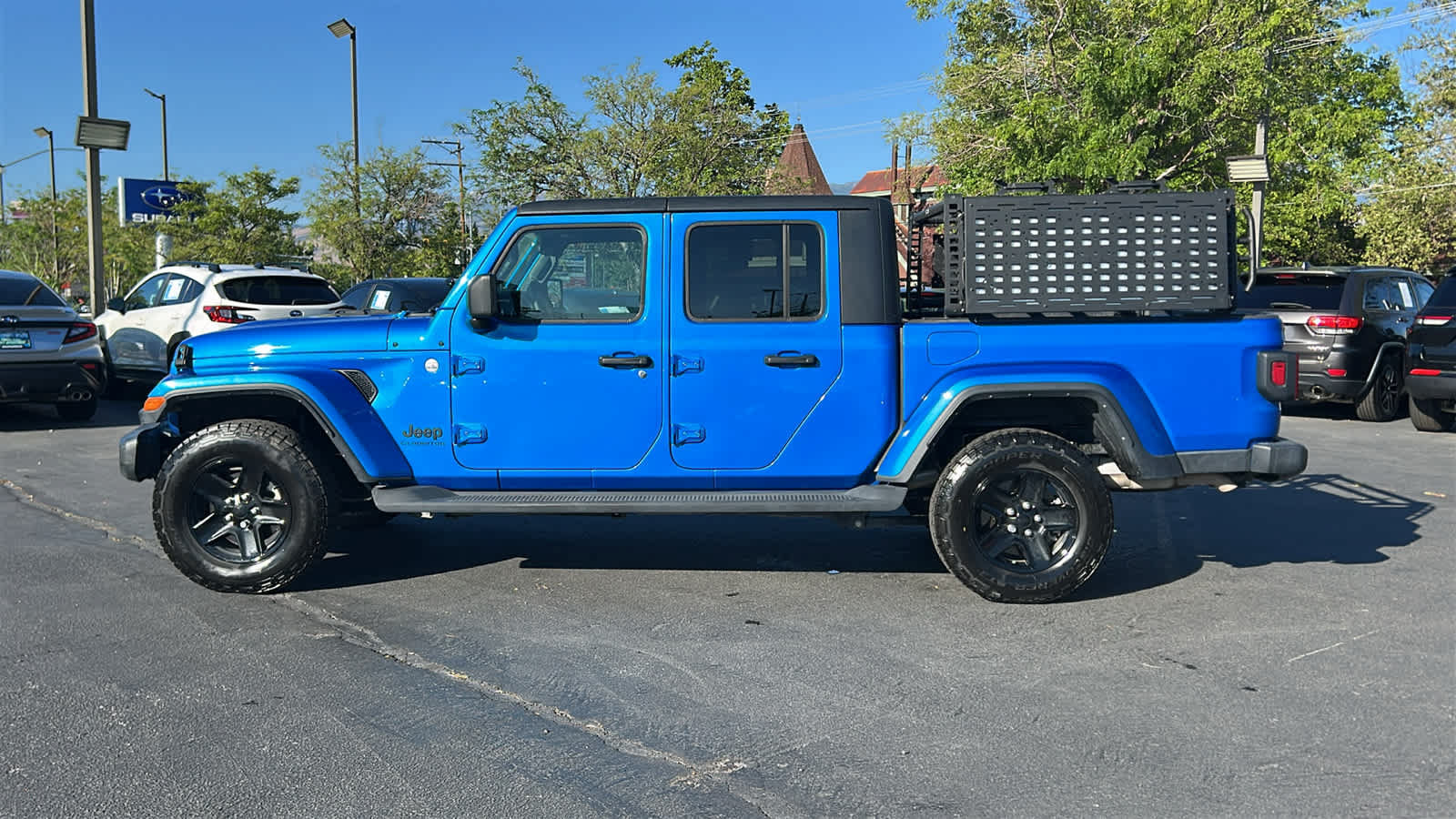 Used 2021 Jeep Gladiator Sport AWD/4WD image 8