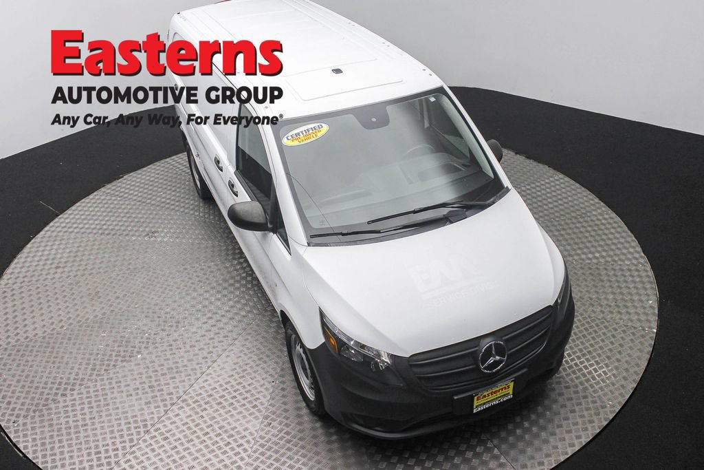 Used 2023 Mercedes-Benz Metris image 5