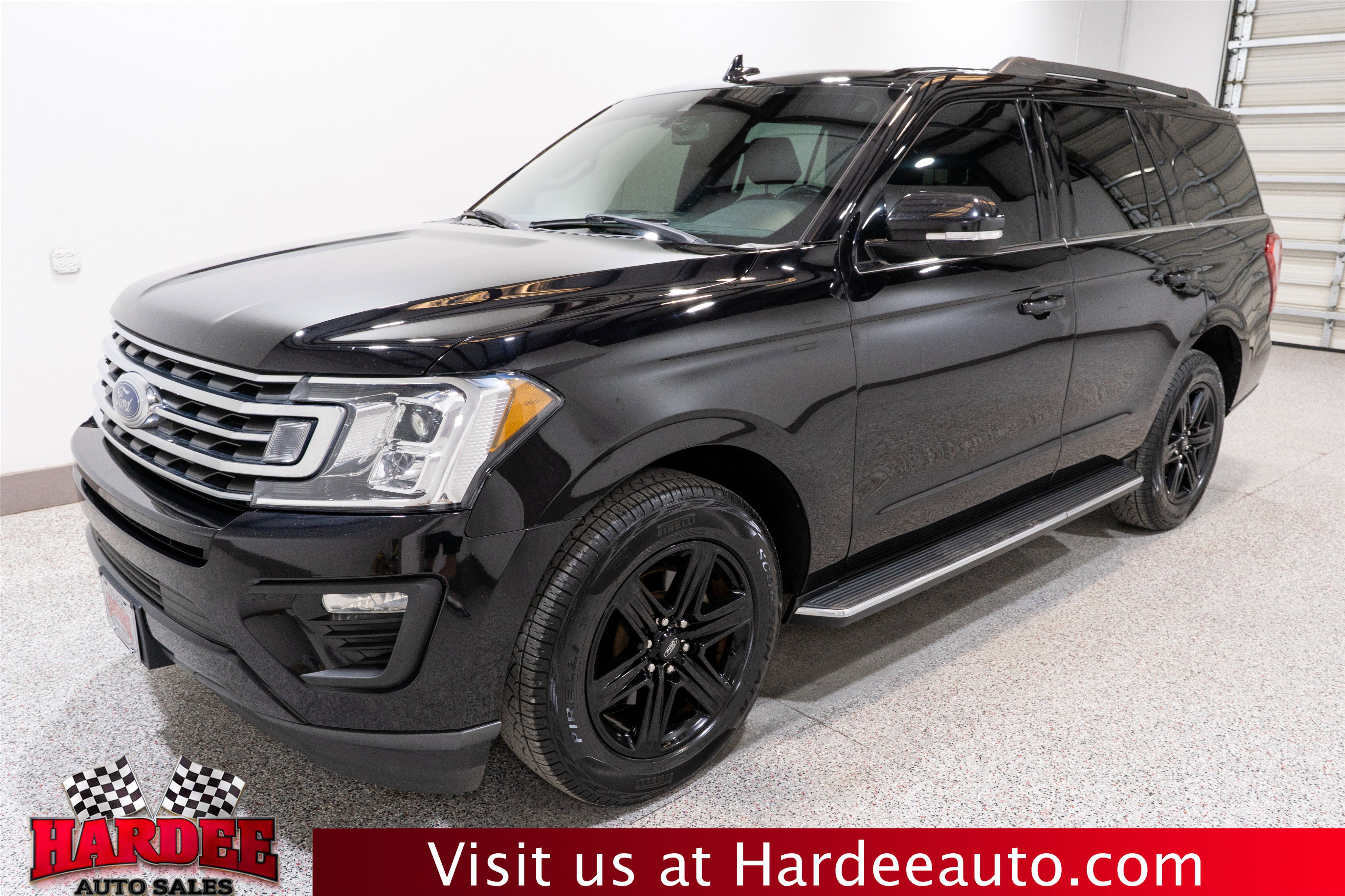 Used 2020 Ford Expedition XLT w/ Equipment Group 202A image 2