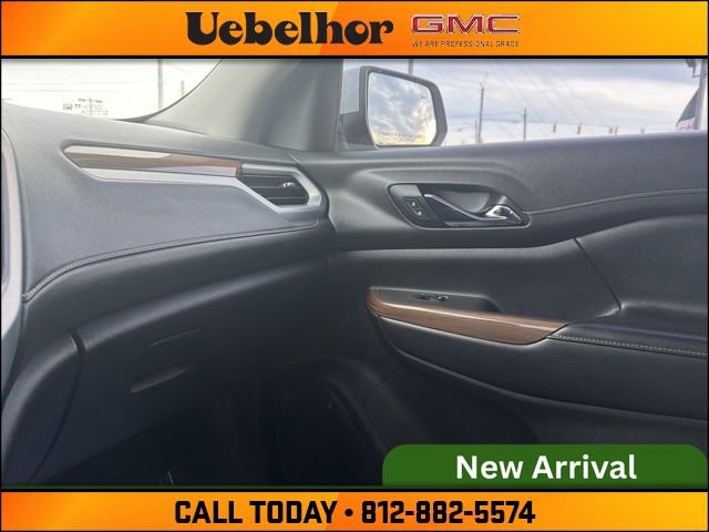 Used 2021 GMC Acadia SLE w/ Driver Convenience Package image 36