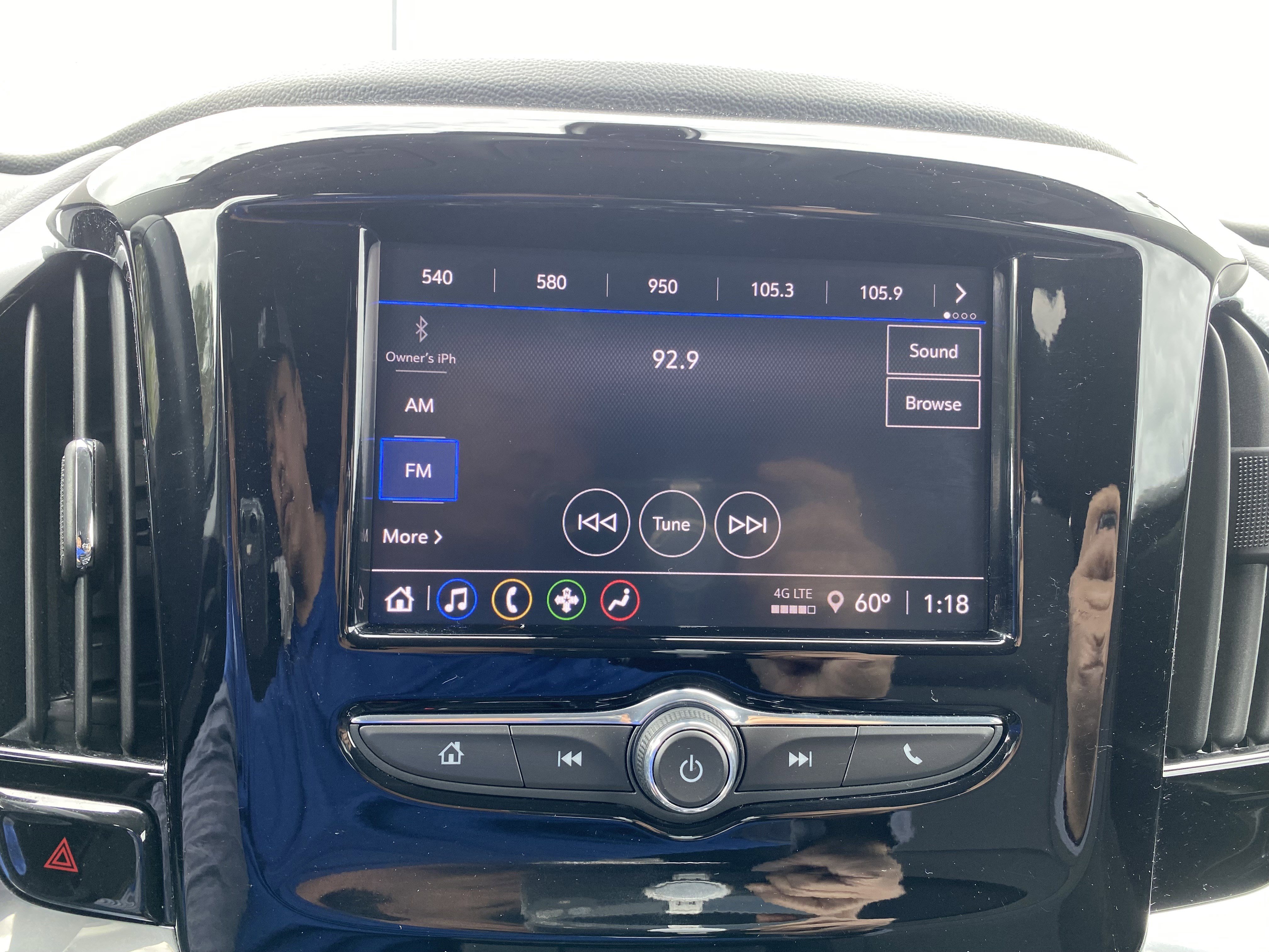 Used 2021 Chevrolet Traverse LT image 26