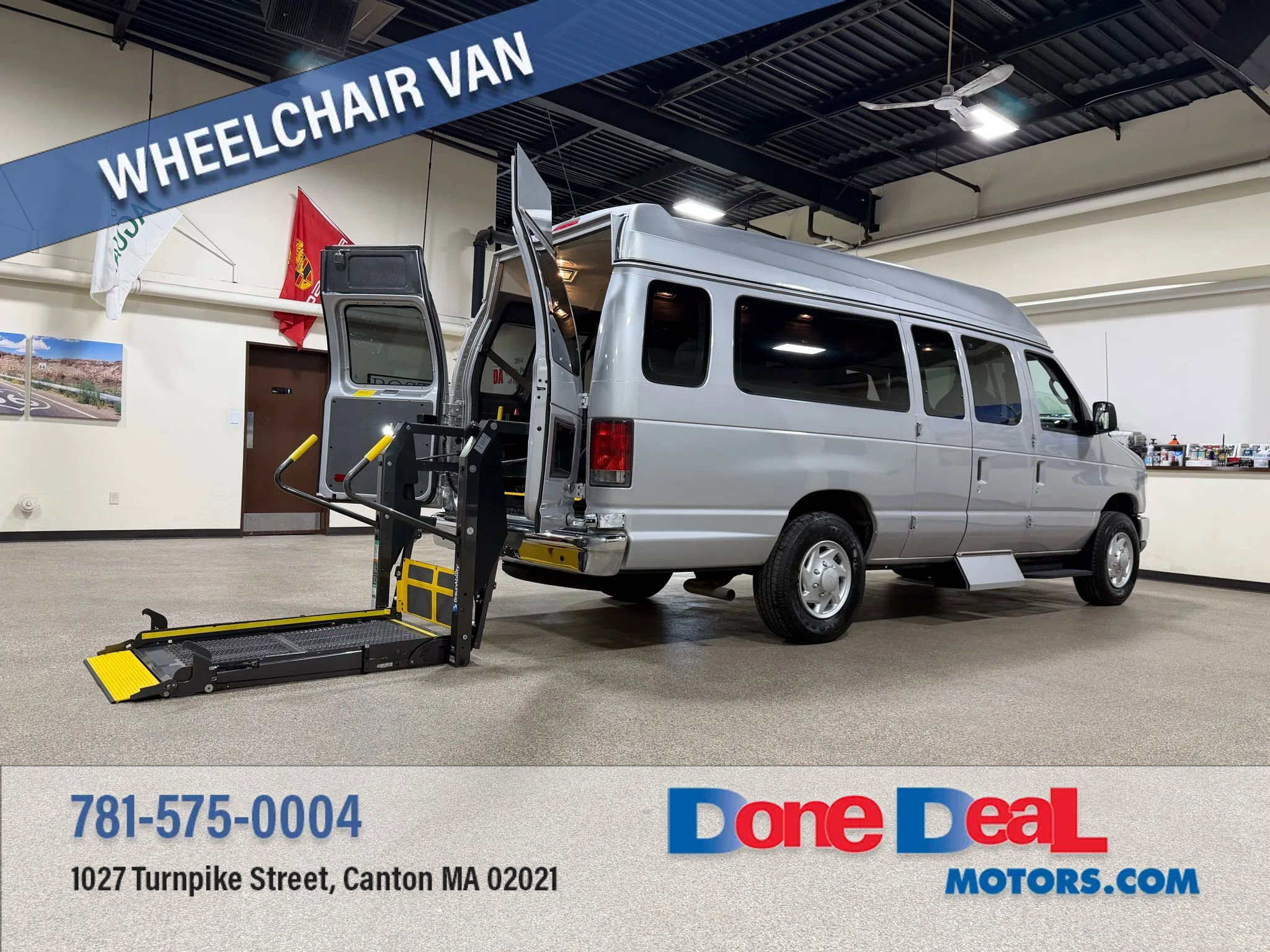 Used 2014 Ford E-250 and Econoline 250 Extended w/ Power Group image 1