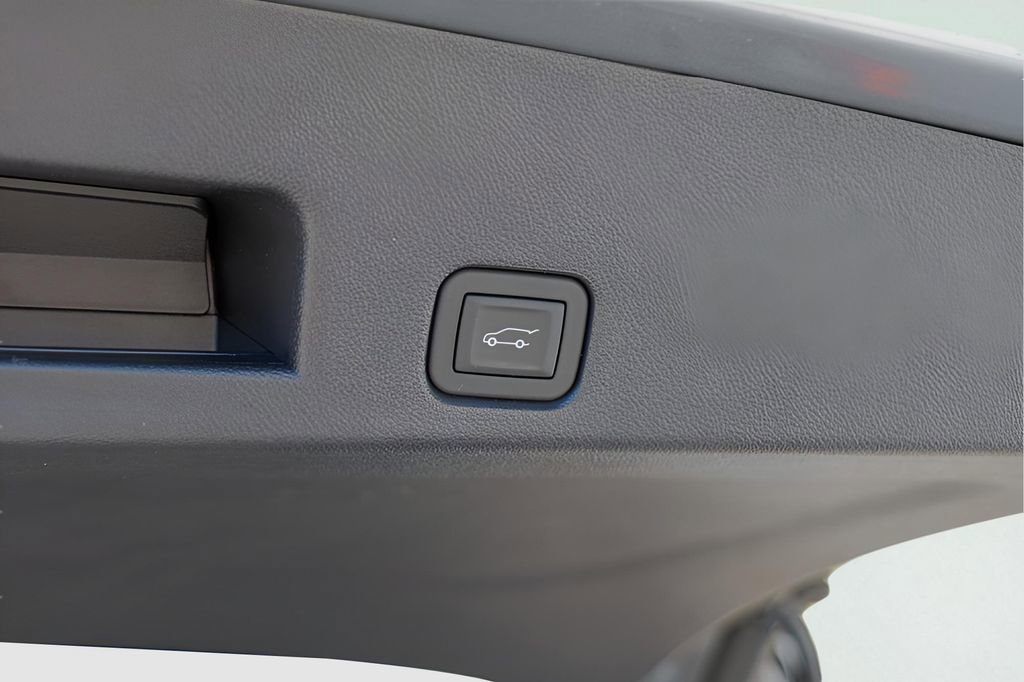 New 2026 Buick Enclave Sport Touring w/ Super Cruise Package image 21