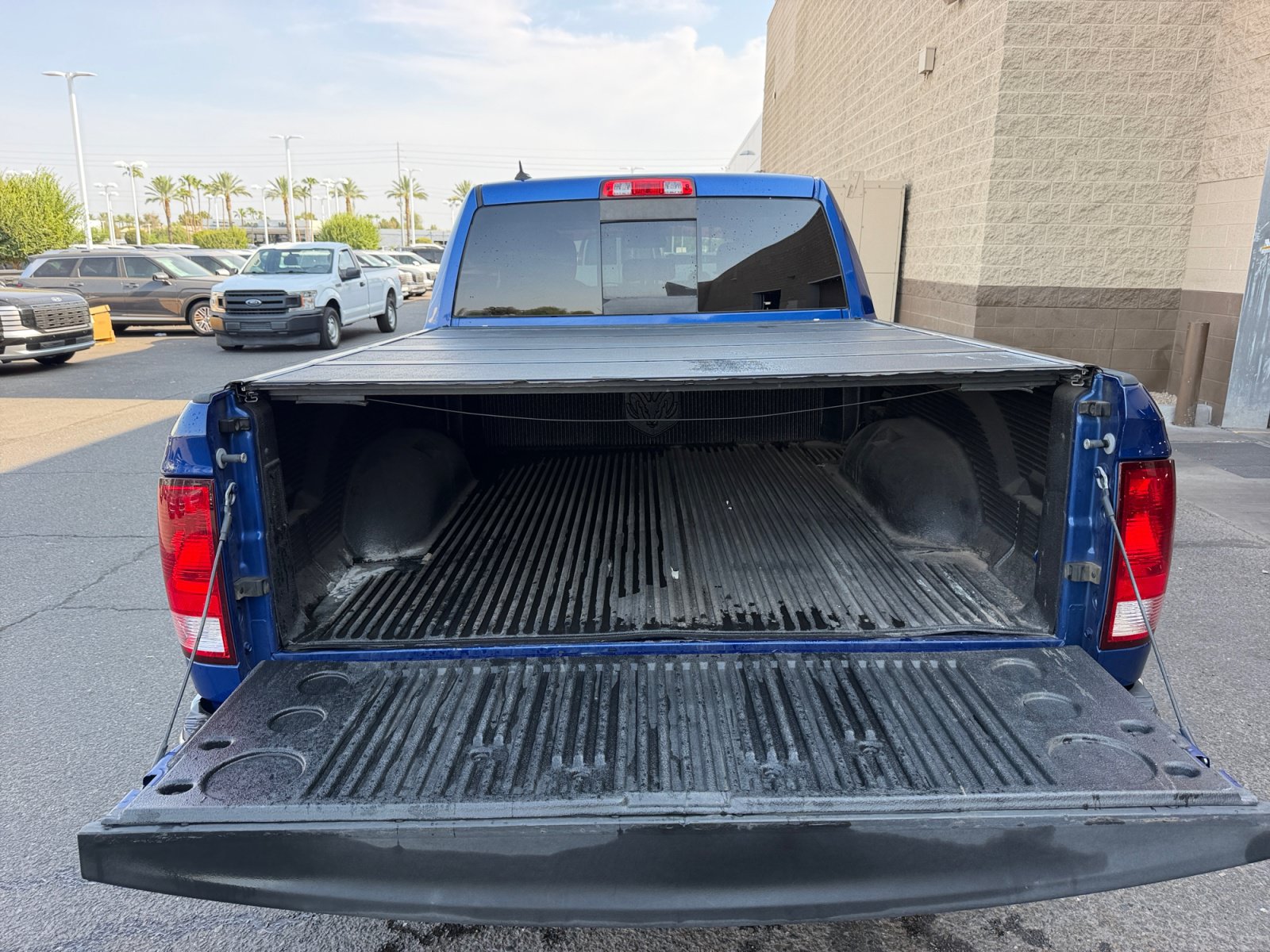 Used 2015 RAM 1500 Big Horn RWD image 32