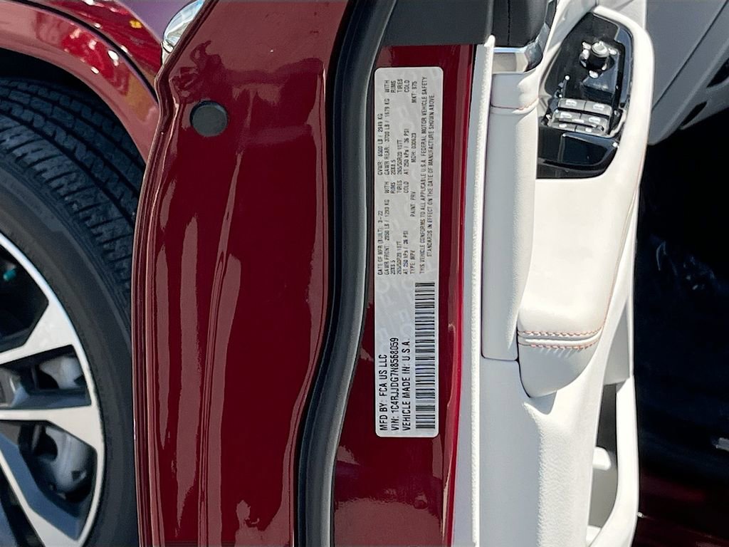 Certified 2022 Jeep Grand Cherokee L Overland w/ Advanced Protech Group III image 34