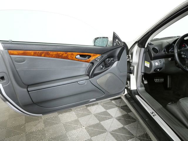 Used 2005 Mercedes-Benz SL 500 image 13