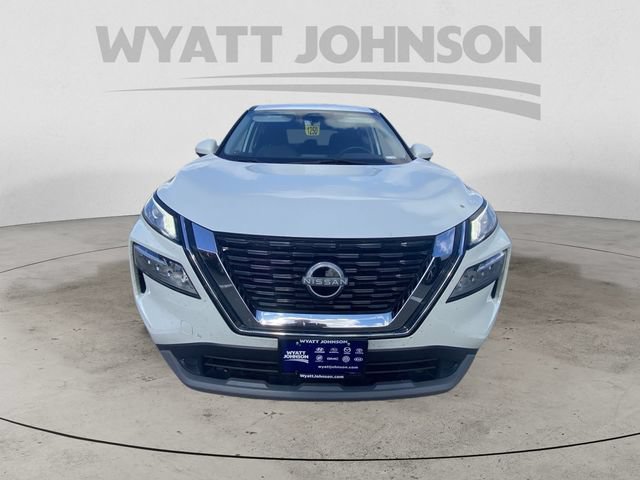 Used 2023 Nissan Rogue SV AWD/4WD image 14