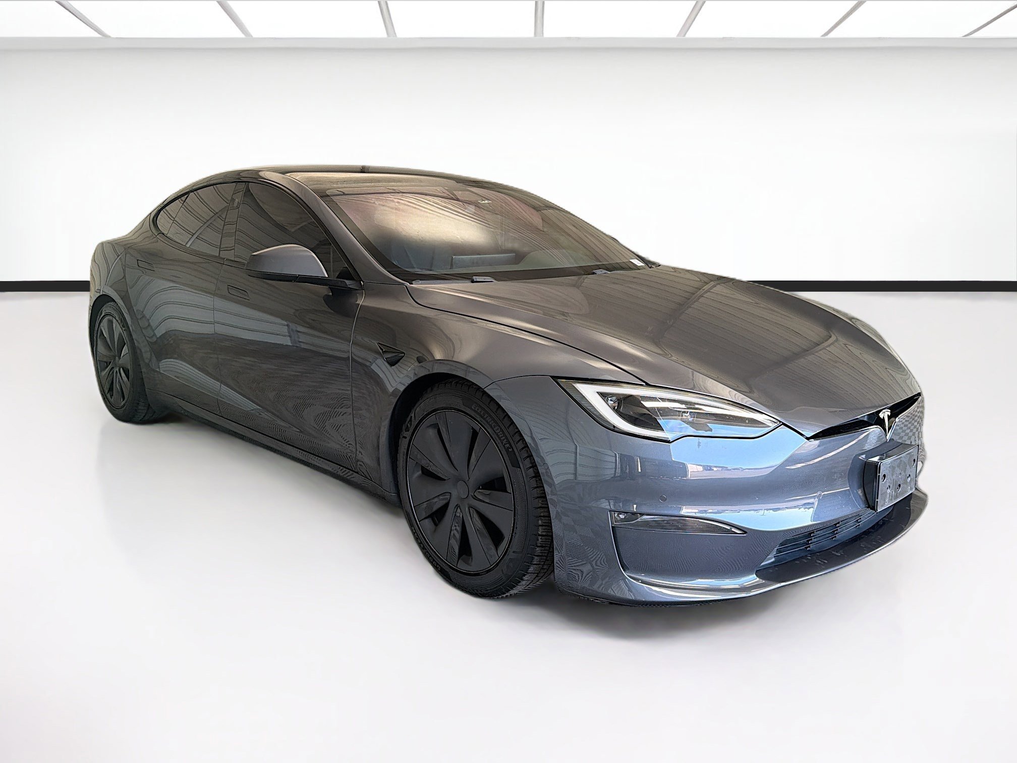 Used 2022 Tesla Model S AWD/4WD image 3