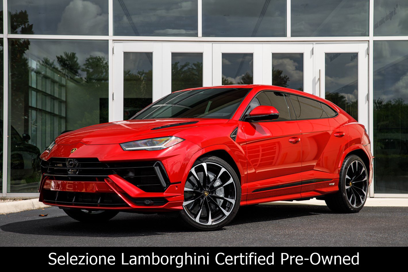 Used 2024 Lamborghini Urus S
