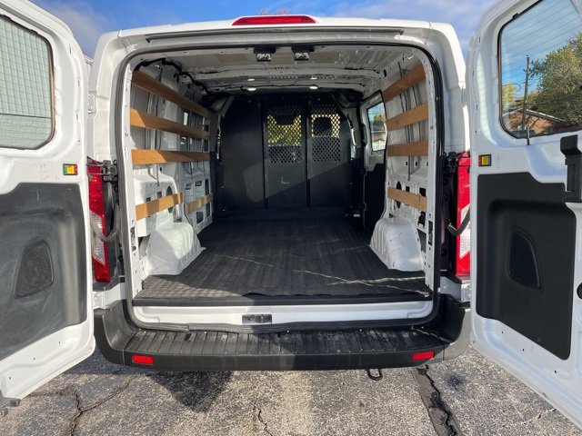 Used 2023 Ford Transit 250 Low Roof AWD w/ Exterior Upgrade Package image 17