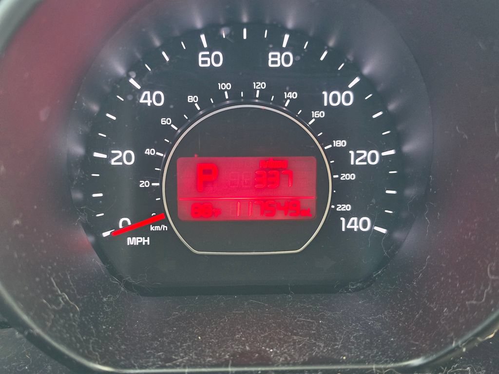 Used 2017 Kia Soul + FWD image 6