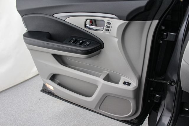 Used 2023 Honda Ridgeline RTL-E image 18