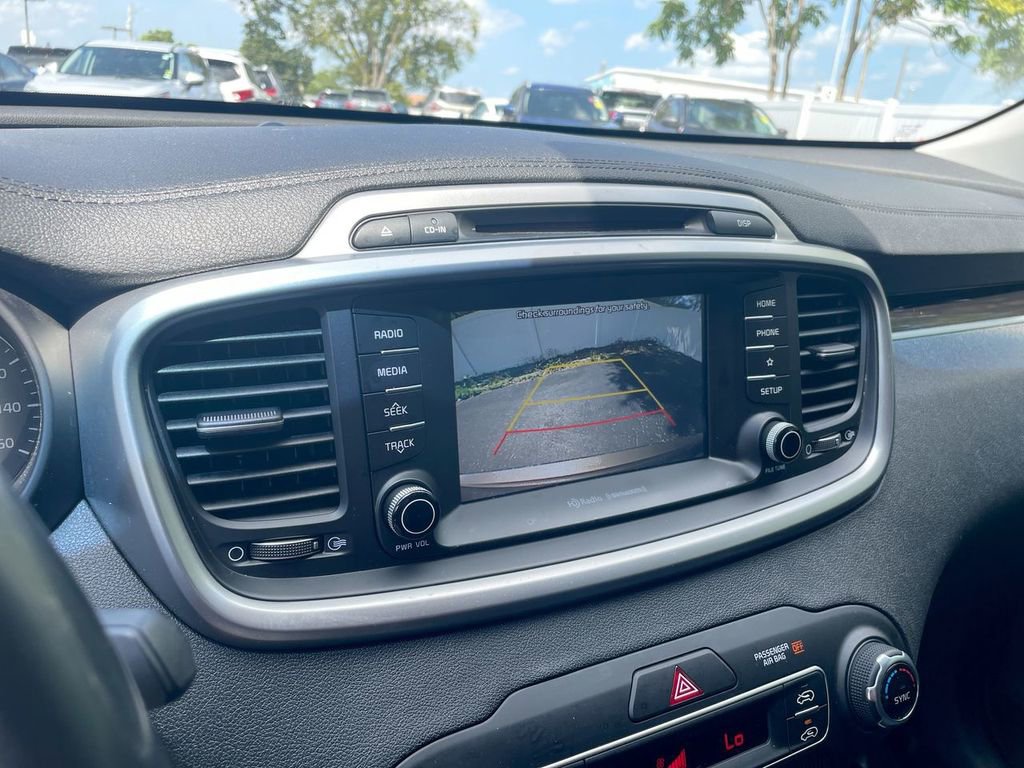Used 2019 Kia Sorento LX w/ Option Group 020 image 38