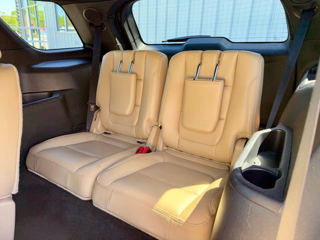 Used 2016 Ford Explorer Limited AWD/4WD image 12