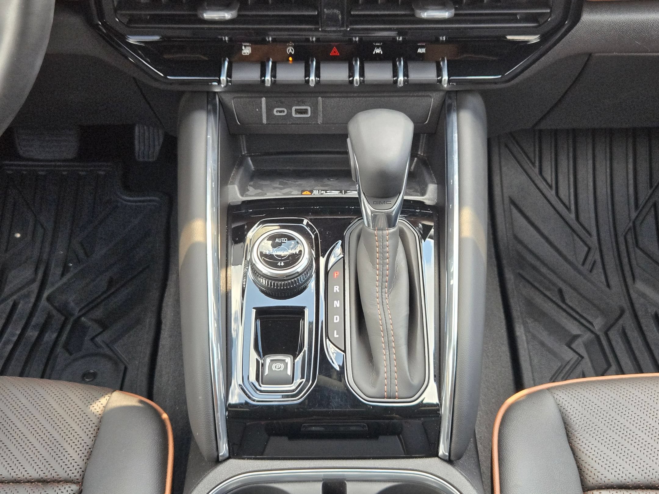 Used 2026 GMC Canyon AT4 w/ AT4 Premium Package AWD/4WD image 20