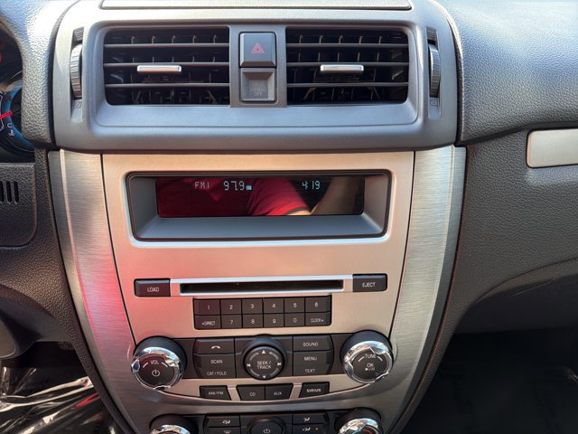 Used 2012 Ford Fusion SE FWD image 19