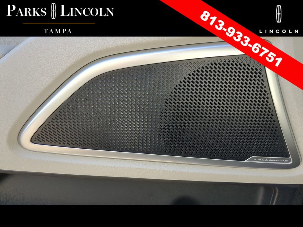 Used 2022 Kia Telluride EX w/ EX Premium Package image 19
