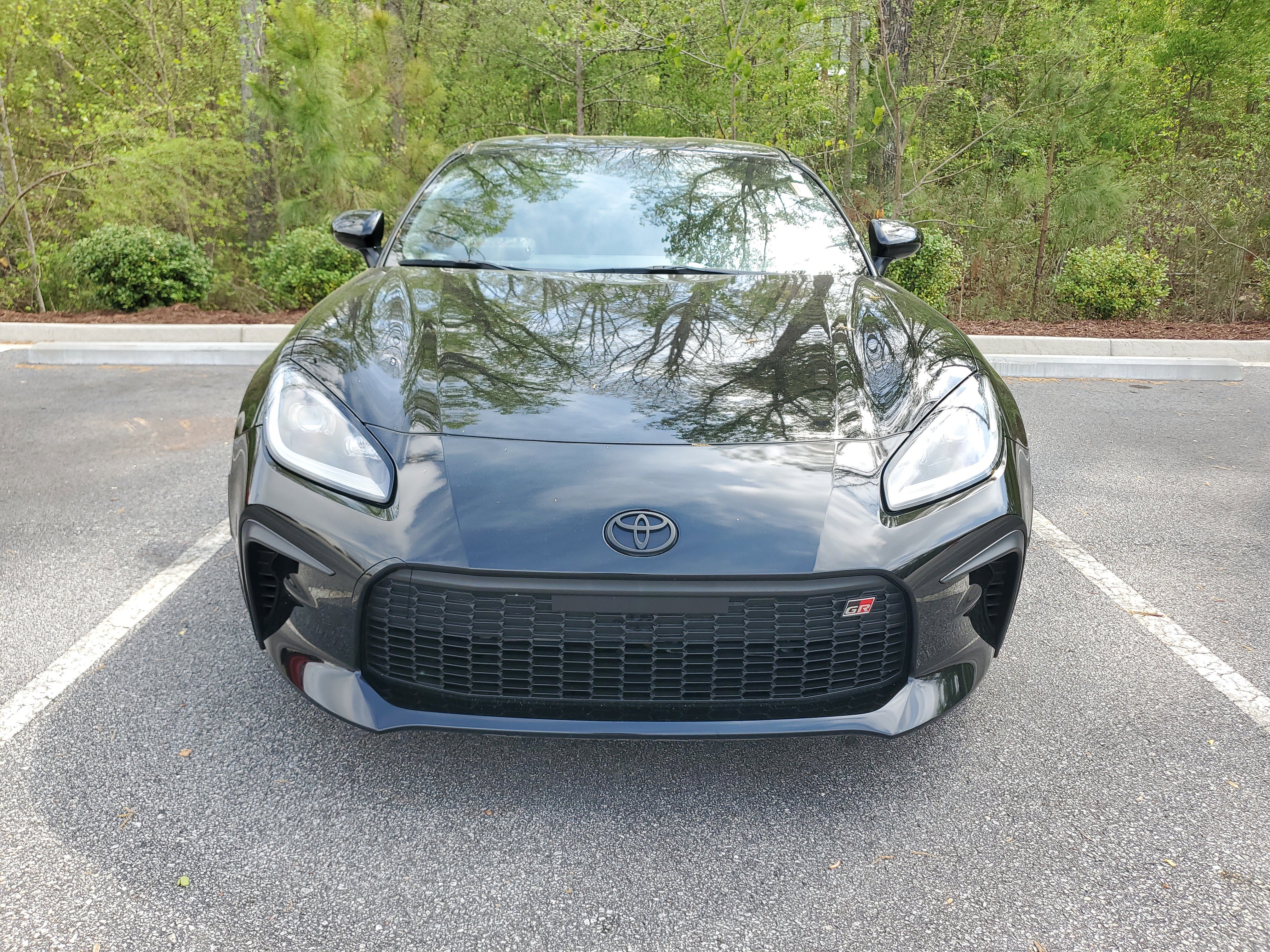 Used 2023 Toyota GR86 Premium image 2