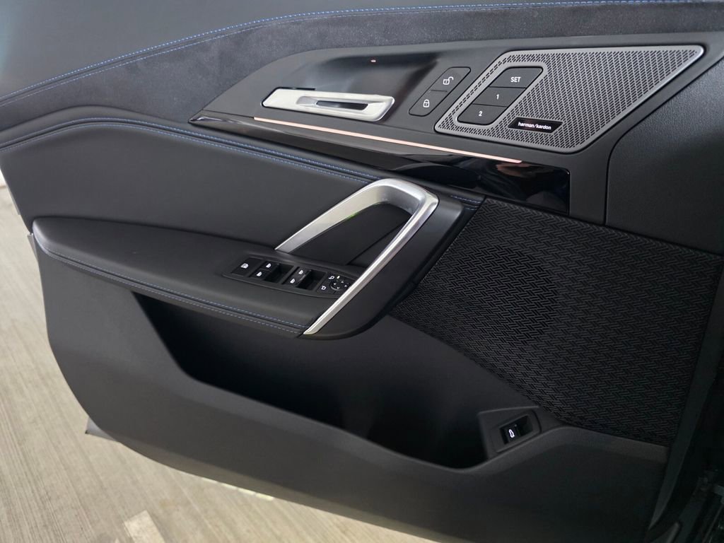 New 2026 BMW X2 xDrive28i w/ Technology Package image 16