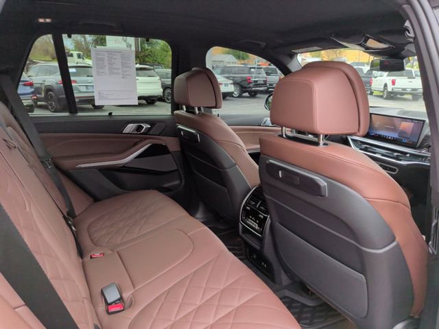 Used 2026 BMW X5 xDrive40i AWD/4WD image 17