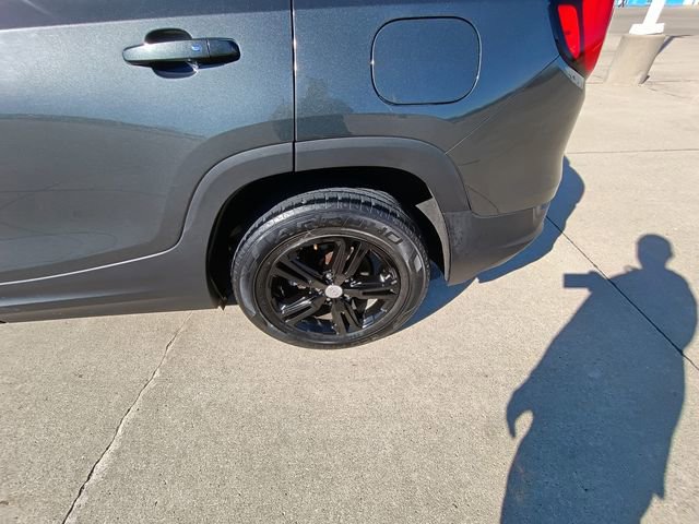 Used 2018 GMC Terrain SLE w/ Driver Convenience Package image 13