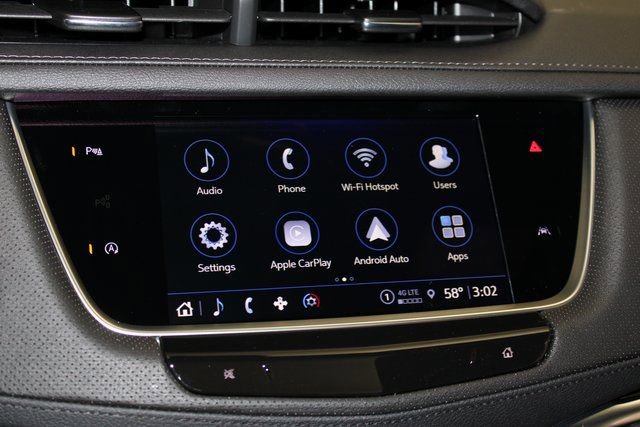 New 2025 Cadillac XT6 Luxury image 15