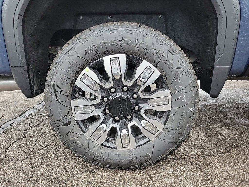 New 2026 GMC Sierra 2500 Denali w/ Denali Reserve Package image 6