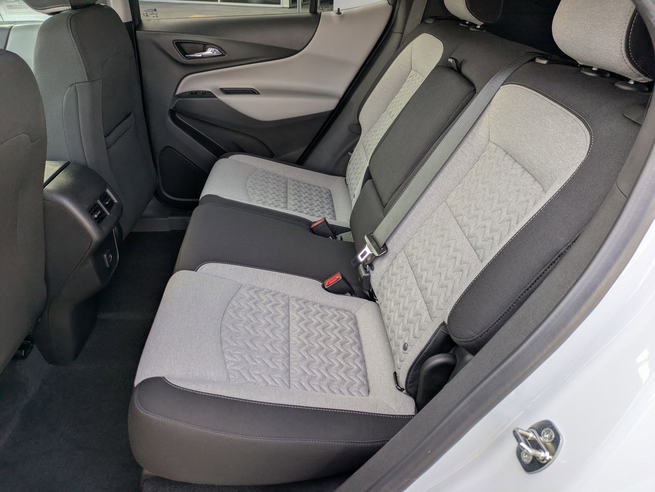 Certified 2022 Chevrolet Equinox LS image 24