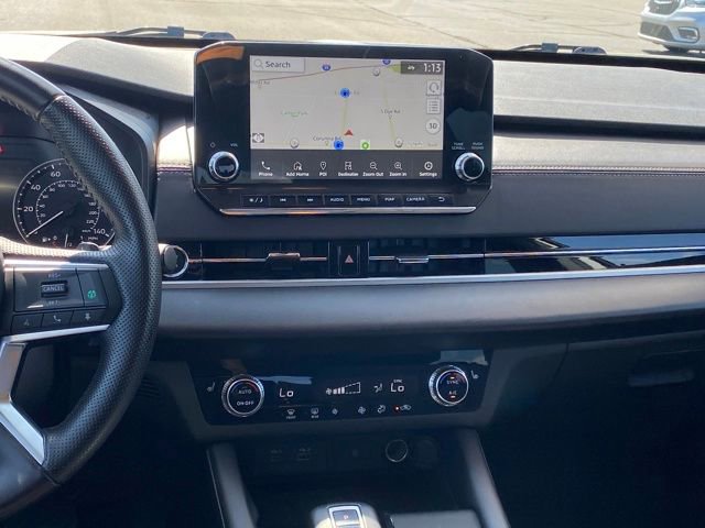 Used 2024 Mitsubishi Outlander SE Black Edition image 10