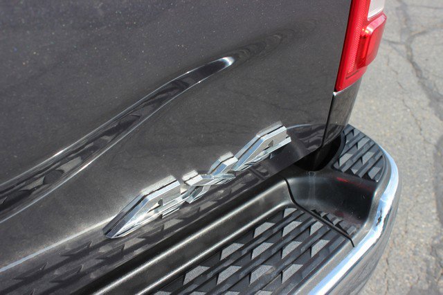 Used 2019 RAM 2500 Laramie w/ Cold Weather Group image 12