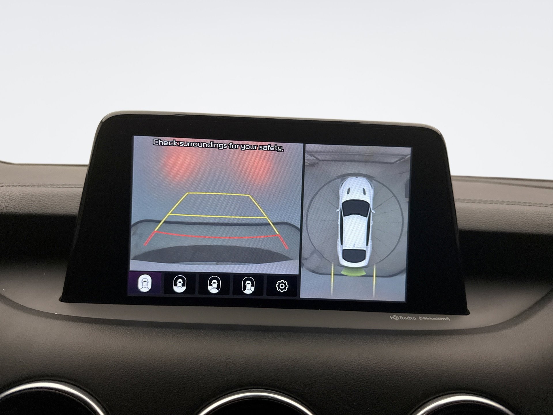 Used 2020 Kia Stinger GT2 image 9