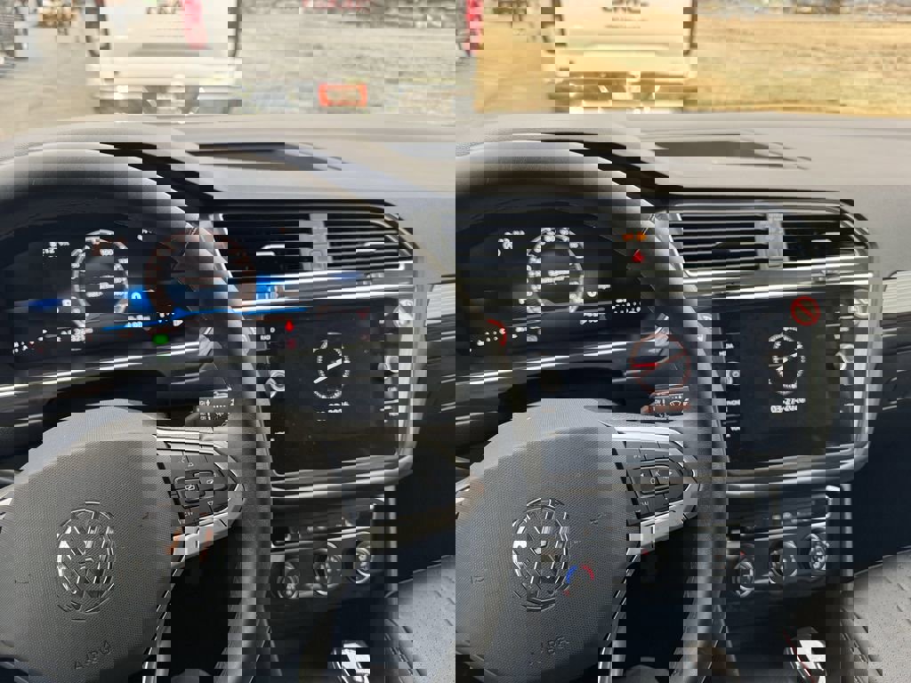 Used 2024 Volkswagen Tiguan Wolfsburg Edition image 8