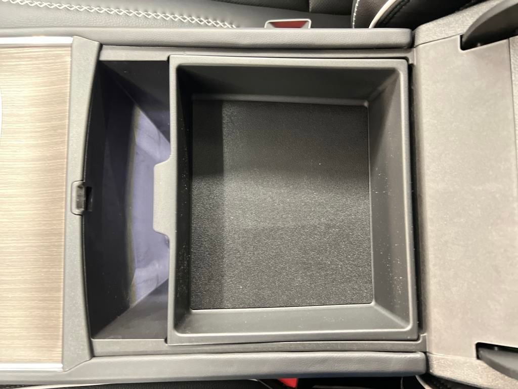 New 2025 GMC Acadia Denali w/ Super Cruise Package image 31