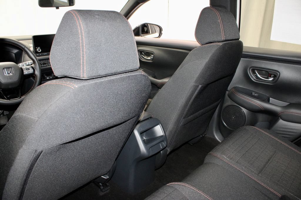 Used 2025 Honda HR-V Sport image 21