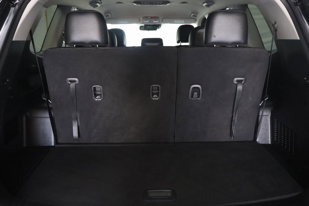 Used 2024 Kia Telluride LX image 14