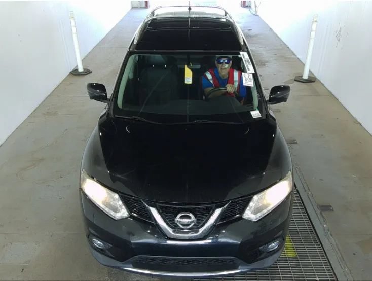 Used 2016 Nissan Rogue SL FWD image 4