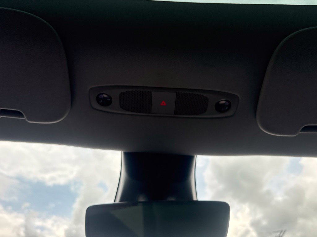 Used 2022 Tesla Model Y Performance AWD/4WD image 27