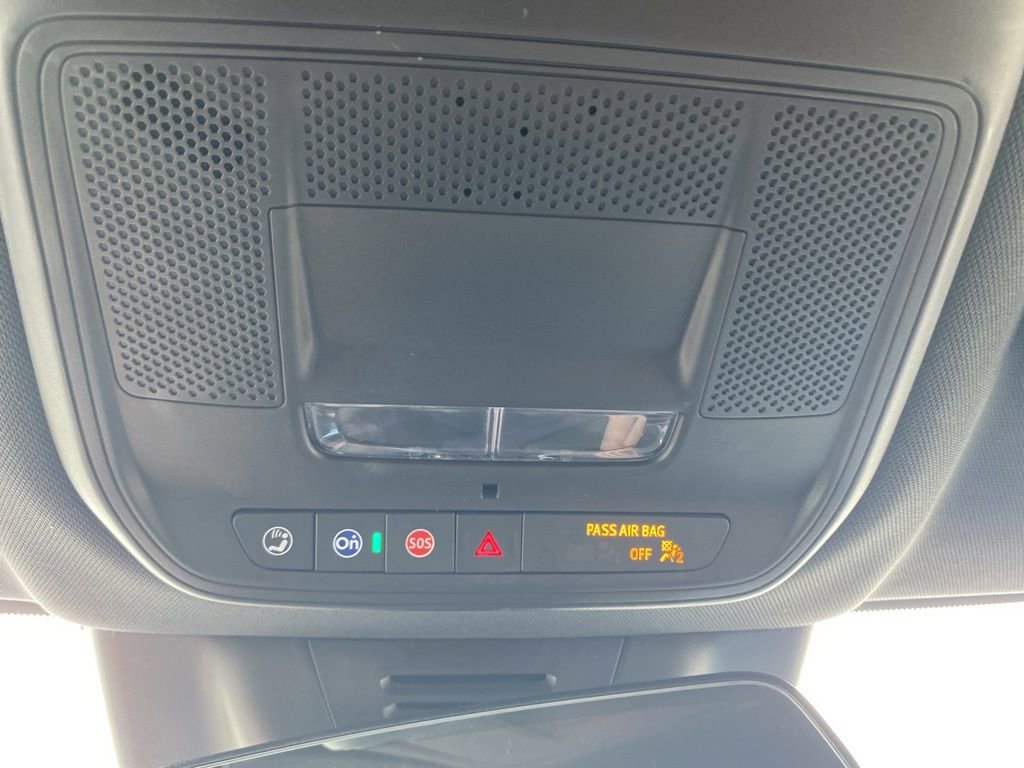 Used 2024 Chevrolet Equinox EV LT image 26