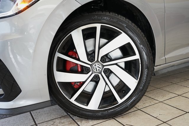 Used 2019 Volkswagen Jetta GLI image 52