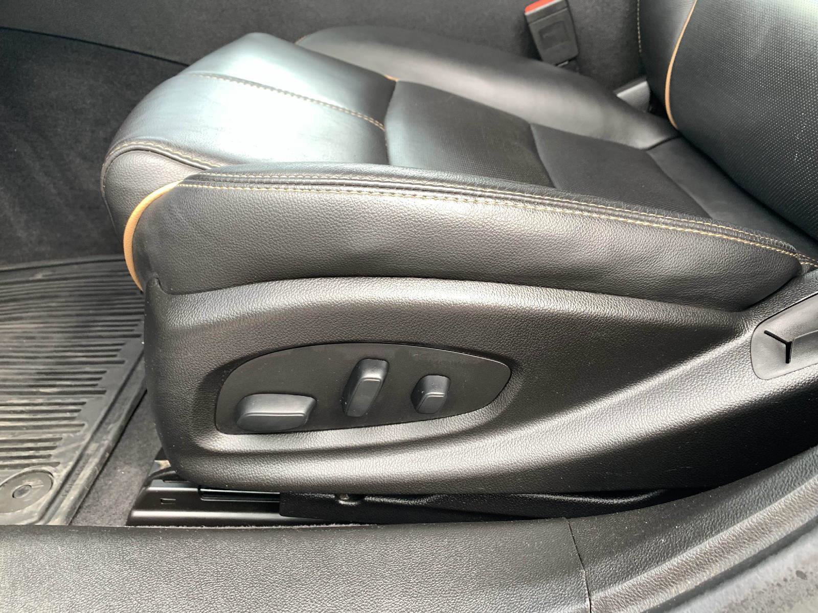 Used 2018 Chevrolet Impala Premier w/ Premier Convenience Package image 30