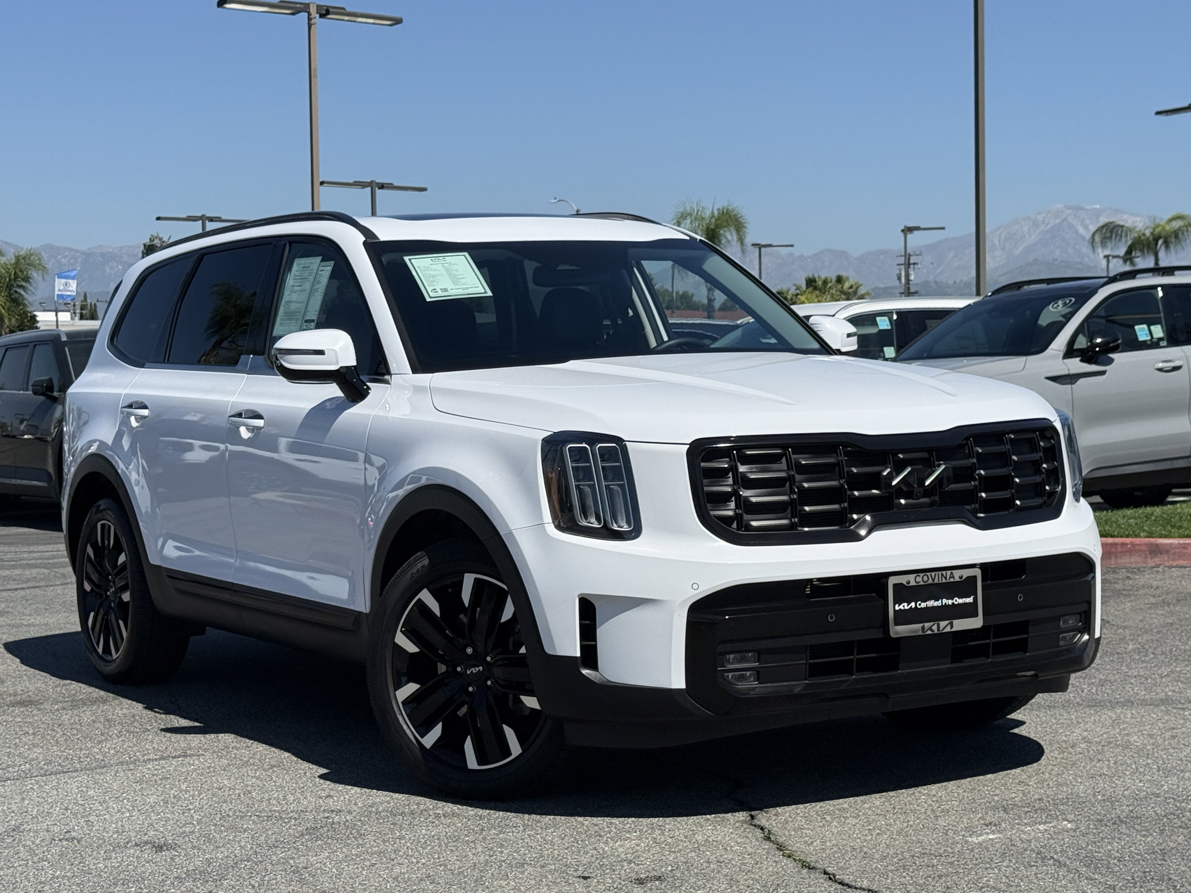 Certified 2024 Kia Telluride SX image 2