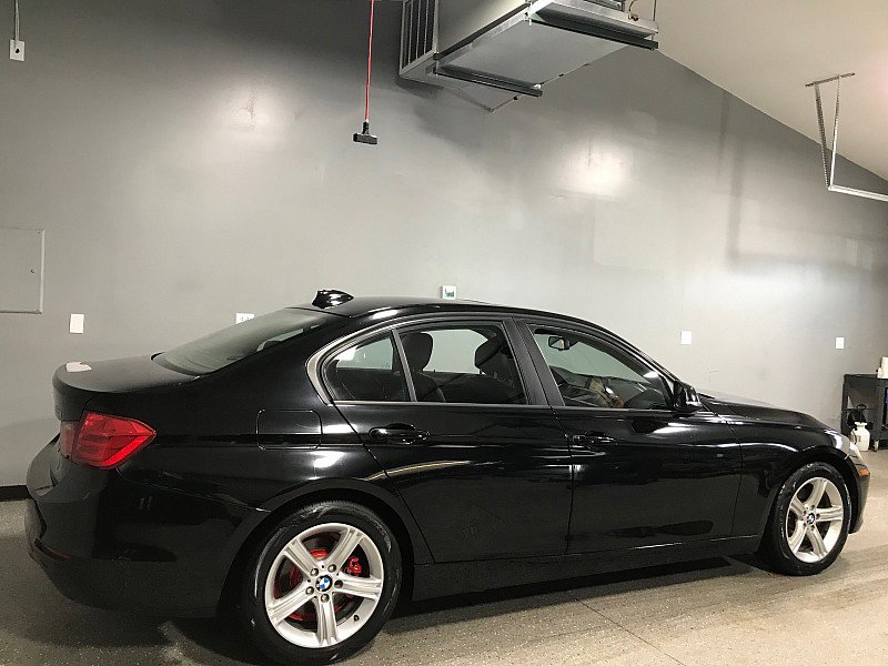 Used 2015 BMW 328i Sedan w/ Premium Package RWD image 3