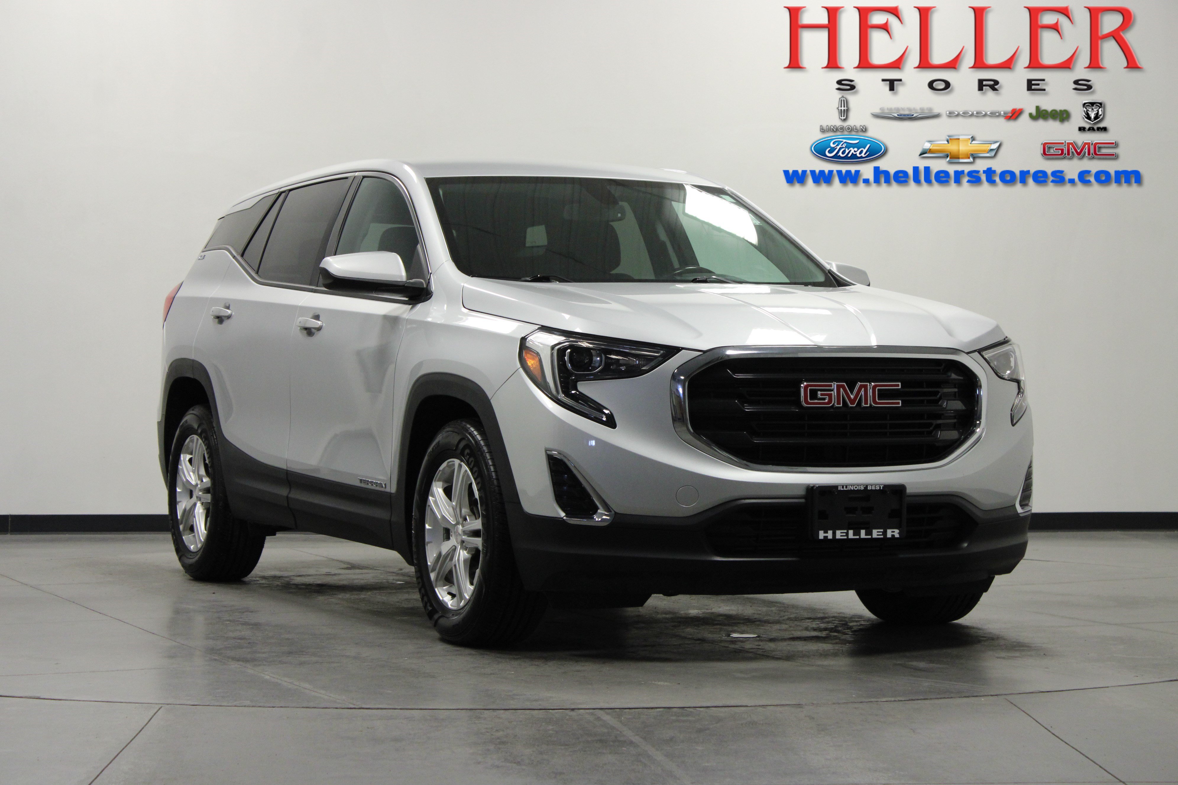 Used 2019 GMC Terrain SLE FWD image 1