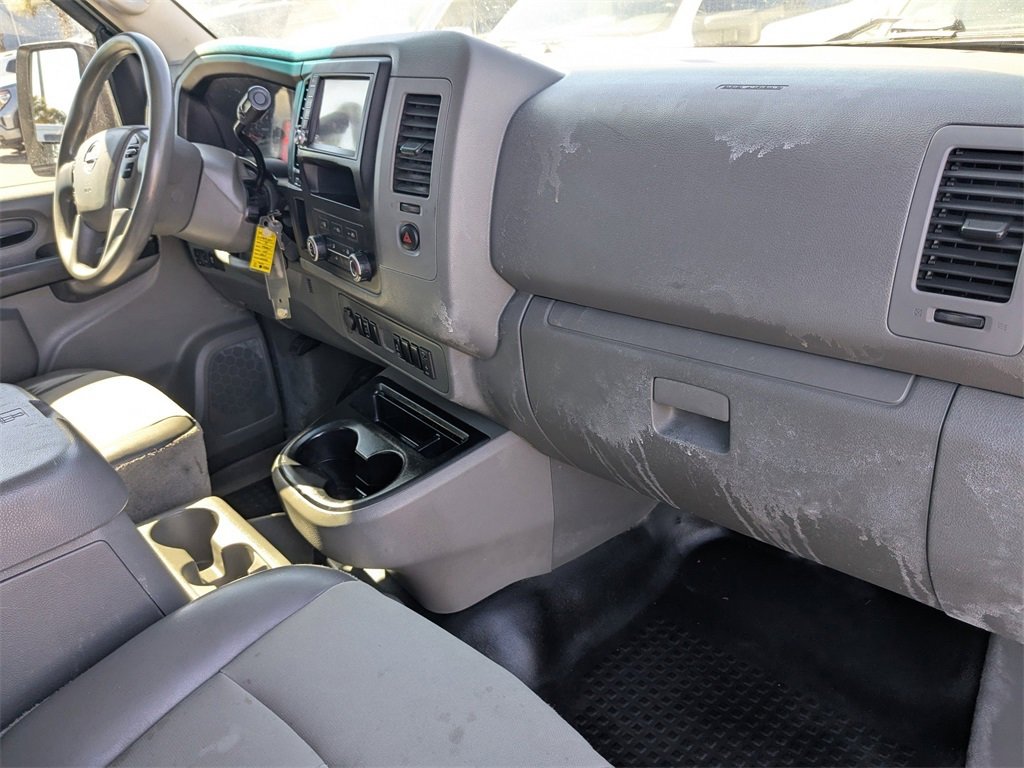 Used 2019 Nissan NV 2500 SV image 16