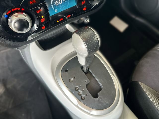 Used 2017 Nissan Juke SV image 20