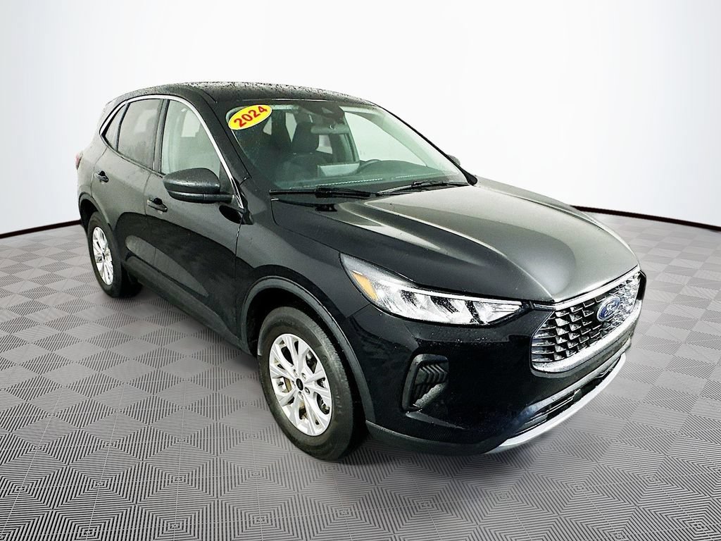 Used 2024 Ford Escape Active w/ Tech Pack #1 AWD/4WD image 3