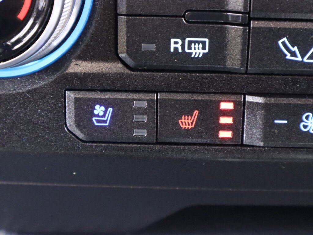 Used 2018 Ford F150 Lariat w/ Equipment Group 501A Mid image 30